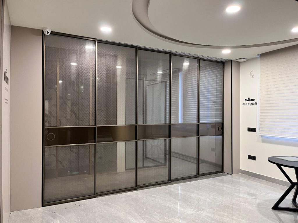 Closma Moving Walls – 5 Sliding Doors